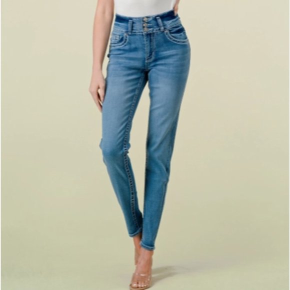 Y Jeans NWT Stretchy Skinny Women's Bling Jeans Premium Denim - Picture 2 of 5